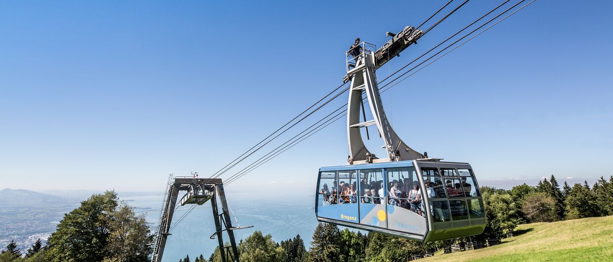Mit der Pfänderbahn auf den 1.064 Meter hohen Aussichtsberg Pfänder