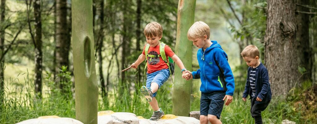 Unterwegs im Naturschutzgebiet Kaiserbachtal in den Kitzbüheler Alpen