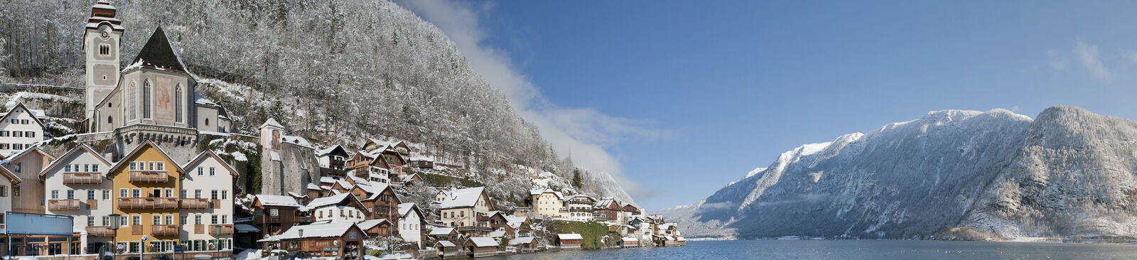 Hallstatt und der Hallstätter See im Winter