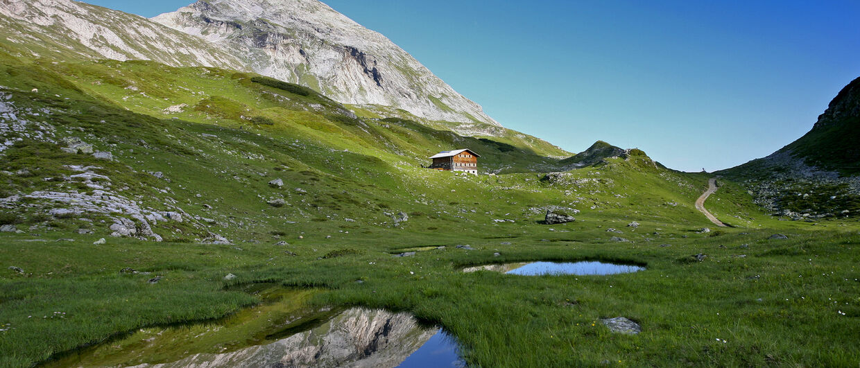 Giglachsee mit Giglachseehütte