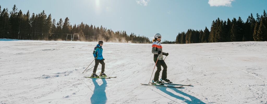 Skifahren auf der Hebalm im Ski- und Langlaufgebiet Weinebene