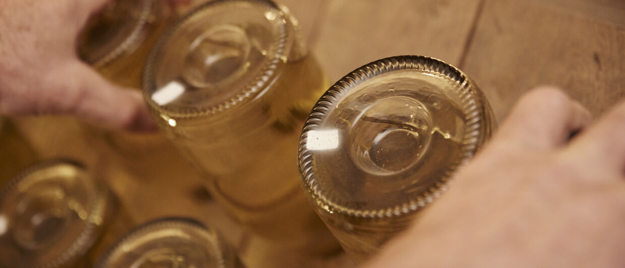 the "method traditional" the second fermentation inside the bottle 
