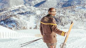 Fesch gekleidet: der "Pistenbutler" auf der Turracher Höhe