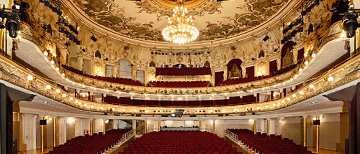 the "Ronacher" is Vienna's newest stage