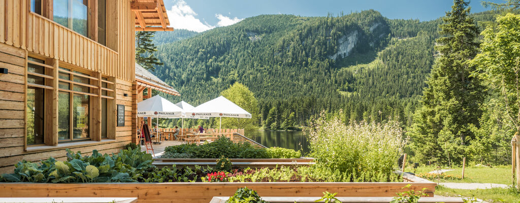 Genuss Gasthaus Kohlröserlhütte am Ufer der Ödensees