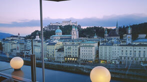 Blick auf Salzburg von der "Steinterrasse"