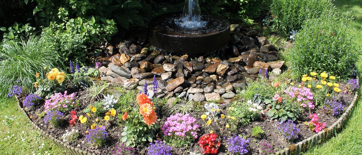 Brunnen an der Steirischen Blumenstraße