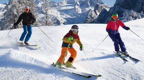 Přes Gaudi sjezdovky ve středisku Dachstein West
