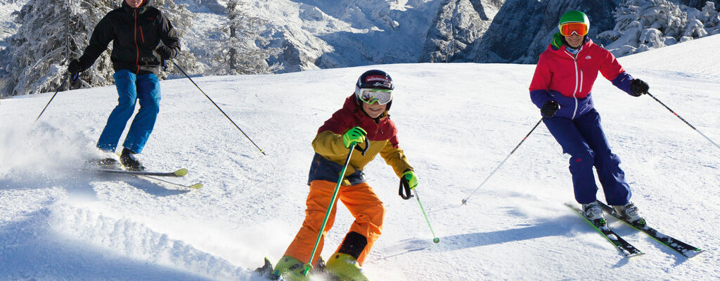 Přes Gaudi sjezdovky ve středisku Dachstein West