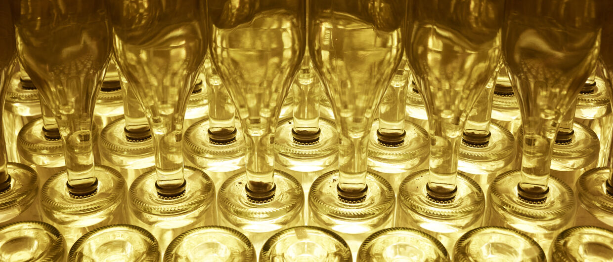 Schlumbergers bottle art