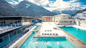 Skalní termální lázně Felsentherme Bad Gastein