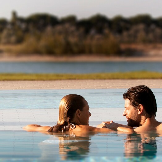 Wellness und Naturgenuss: St. Martins Therme & Lodge