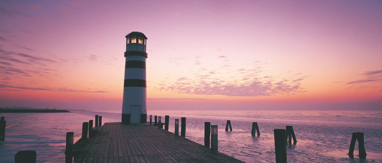 Leuchtturm in Podersdorf am Neusiedler See