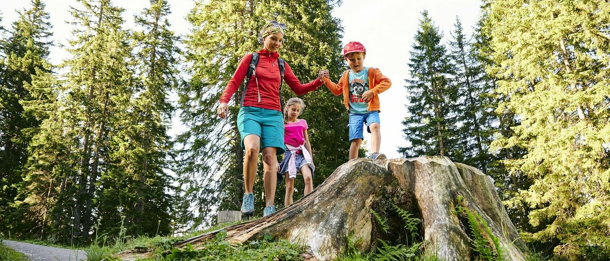 Familienwandern im Brandnertal in Vorarlberg