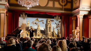 (c) House of Strauss